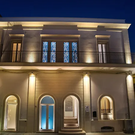 Palazzo Bove Bed & Breakfast 4*