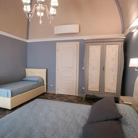 Palazzo Bove Bed & Breakfast 4*