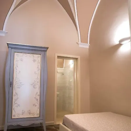 Palazzo Bove Bed & Breakfast 4*