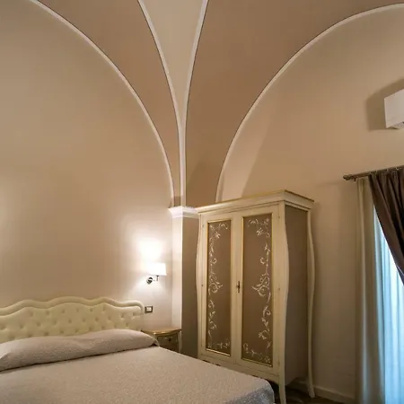 Palazzo Bove 갈라토네